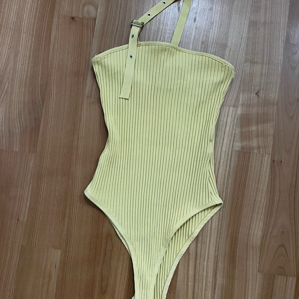Zara Yellow Ribbed Bodysuit